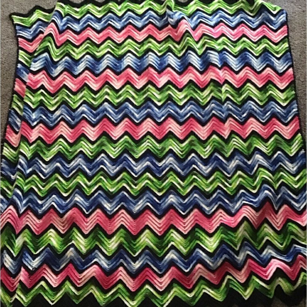 Beautiful Crocheted Chevron Afghan